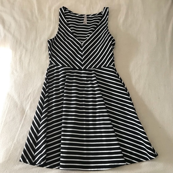 Striped Dress - Picture 2 of 4